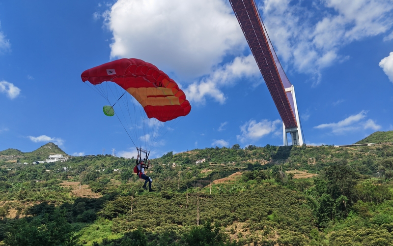 云南尼珠河高空探险：真实体验与旅游攻略